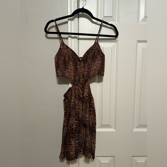 aerie Dresses & Skirts - Aerie Leopard Print Spaghetti Strap Cutout Dress